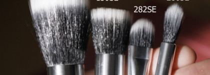 Кремовые тени с мерцающим эффектом Shiseido Shimmering Eye Color:  WT 901 Mist, OR 313 Sunshower (LE), PK 214 Pale Shell (LE)