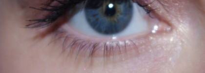 Кайял Chanel Le Crayon Khol 69 Clair. Подход к красным пигментам в тенях