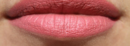 Две помады Revlon Colorburst (cерия Lacquer Balm и Matte Balm)
