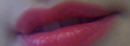 Ярко-розовая помада Chanel Rouge Allure # 65 Insolente