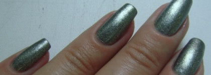 Кусочек осени от Chanel в виде лака Chanel Le Vernis Graphite № 529
