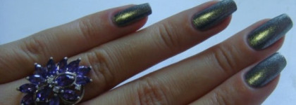 Кусочек осени от Chanel в виде лака Chanel Le Vernis Graphite № 529