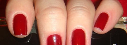 Благородный красный OPI  Got the Blues for red NL W52