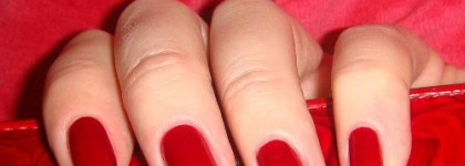 Благородный красный OPI  Got the Blues for red NL W52