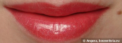 Новинка - блеск для губ Clarins Gloss Prodige 05 Grenadine