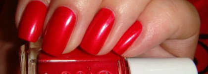 Ягуар - в будуар!  Essie    -  58  Jag - u - are