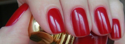 Страсть и космос в сферическом рождестве  Диор