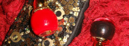 Страсть и космос в сферическом рождестве  Диор