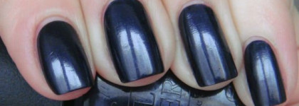 OPI Light my Sapphire NL B60