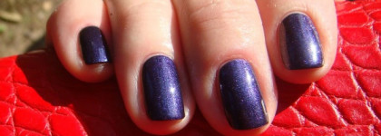 OPI Nail Lacquer Ink NL B61 & OPI Nail Lacquer Red Hot Rio NL A70