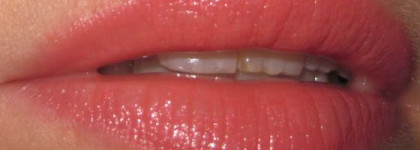 Губная помада Joli Rouge от Clarins, № 702