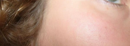 Луч весеннего солнца: Lancome Teint Miracle SPF 15 Sunscreen – Тональная основа, придающая сияние коже, оттенок 02