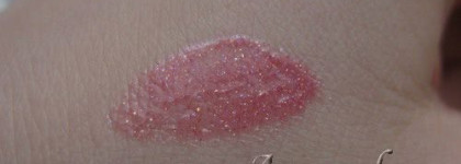 Блеск для губ «Интенсивное сияние» Chanel Levres Scintillantes № 106