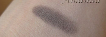Пополнение в «теневых» рядах: Dior 1-Color Eyeshadow – Dizzy (053) из весенней коллекции 2011г