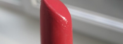 Lumene Wild Rose помада-крем "Нежность цвета"