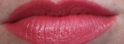 Lumene Wild Rose помада-крем "Нежность цвета"