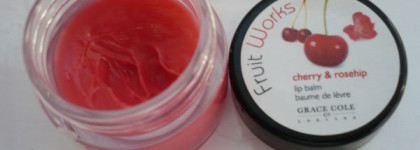 Волшебные баночки с бальзамами для губ