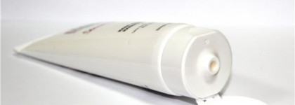 Toitbel: крем для рук Sensitive Hand Cream и дневной крем Basic Day Cream