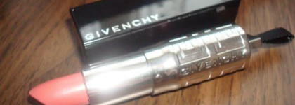 Givenchy Губная помада Rouge Interdit № 02 Enchanting Beige