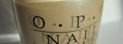 Цвет Шампань от профессионалов или OPI  Sand in my Suit NL B 79 “Песок в моем бикини”