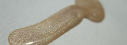 Цвет Шампань от профессионалов или OPI  Sand in my Suit NL B 79 “Песок в моем бикини”