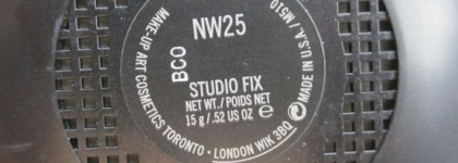 Пудра MAC Studio Fix powder plus foundation nw25