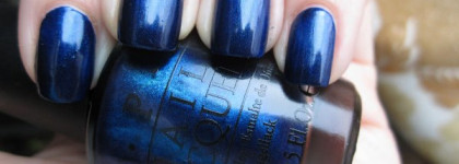 Еще один синенький на  осень OPI ”Yoga-ta Get this Blue!” (NLI47)
