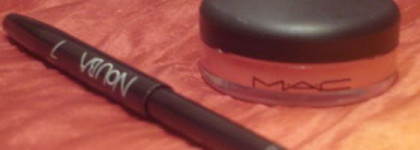 Любимый бальзам - блеск для губ от MAC - Tinted Lip Conditioner SPF 15