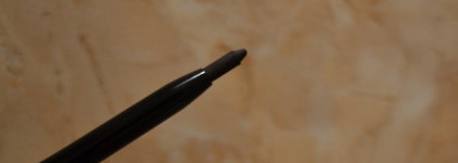 Стройные ряды любимых карандашей для глаз Avon