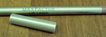 Карандаши для губ (Учим алфавит)