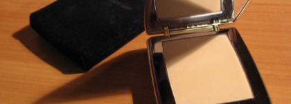 Guerlain Parure Compact Foundation With Crystal Pearls SPF 20 PA++ – Компактная тональная пудра cо светоотражающими частицами СПФ 20