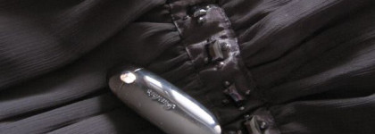 Orange Euphorique - Rouge G de Guerlain Serie Noire Jewel Lipstick compact. Весна 2011