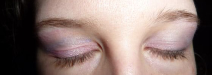 Мои тени-невидимки Shiseido Quad Q1