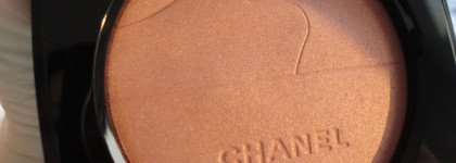 Неоднозначная Chanel Éclat Du Désert Illuminating Powder 2020
