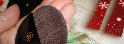 Неоднозначная Chanel Éclat Du Désert Illuminating Powder 2020