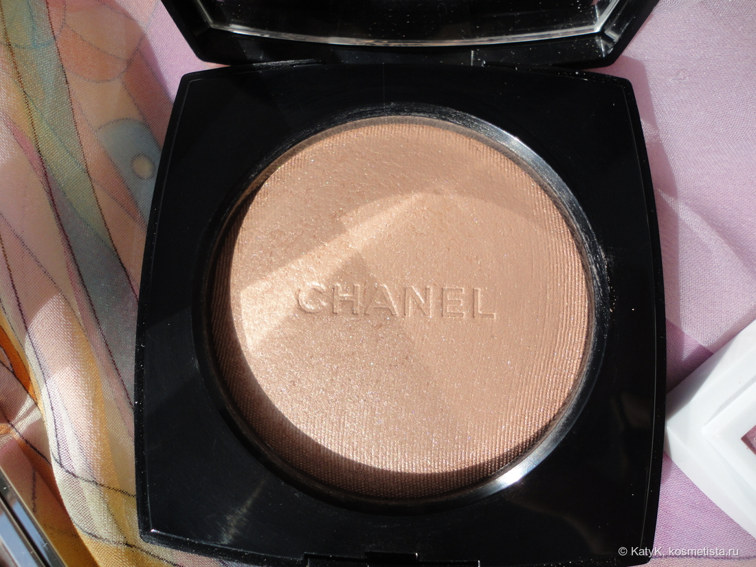 Highlighting Powder # 20 Warm Gold Chanel