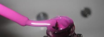 Подарки мужа или долгожданный Chanel Le Vernis № 483 Vendetta и неожиданный YSL La Laque Long Lasting Nail Lacquer № 34 Black Tulip