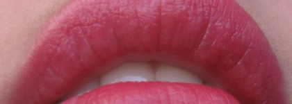 Chanel Rouge Allure №09 Lover - первая красная помада