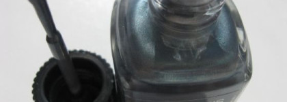 Жемчужины. Chanel le vernis #511 Pearl Drop, #513 Black Pearl