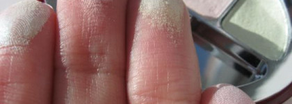 Тени в деле. Chanel Les 4 Ombres Eye Makeup № 19 Enigma, №95 Sparkling satin; Clarins palette quatuor colour quartet 10 les pastels — celestial