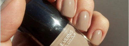 Les Essentiels de Chanel Fall Makeup Collection 2012: Chanel le vernis #559 Frenzy, #561 Suspicious, #563 Vertigo