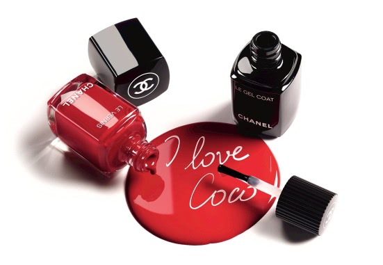 Обновлённая линейка лаков Chanel Le Vernis Longwear Nail Colour