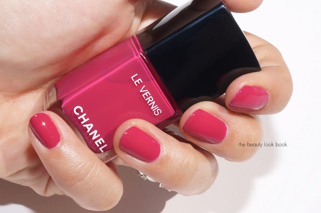 Обновлённая линейка лаков Chanel Le Vernis Longwear Nail Colour