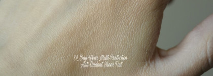 Дневной крем с тонирующим эффектом Estee Lauder DayWear Multi-Protection Antioxidant Sheer Tint Release Moisturizer SPF15