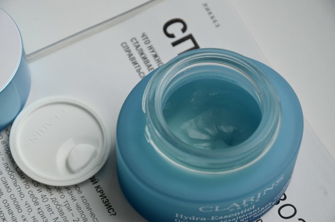 Must have или куплю снова: Clarins, La Roche-Posay, Carmex, Bingju