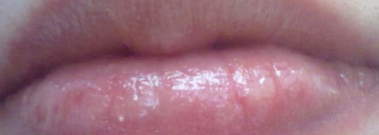 Спасатель для моих губ Payot Увлажняющий бальзам для губ Hydratation 24