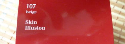 Моя осень с Clarins:The Skin Illusions Loose Powder Foundation — Минеральная пудра-основа,оттенок 107 beige