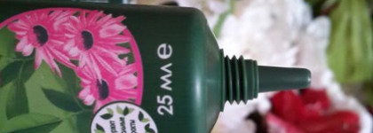 Крем для кожи под глазами с эхинацеей и белым чаем от Avon Naturals - мое летнее спасение