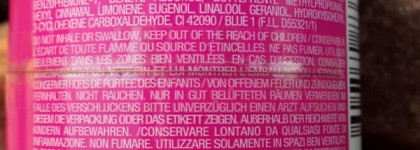 Мой верный помощник в "демакияже" ногтей - Maybelline Express Remover - экспресс средство для снятия лака