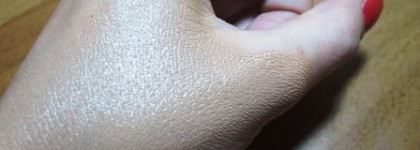 Chanel Pro Lumiere. Тональный крем